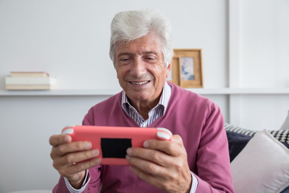 How Can I Switch an Elderly Parent's Phone Plan and Keep Their Number?
